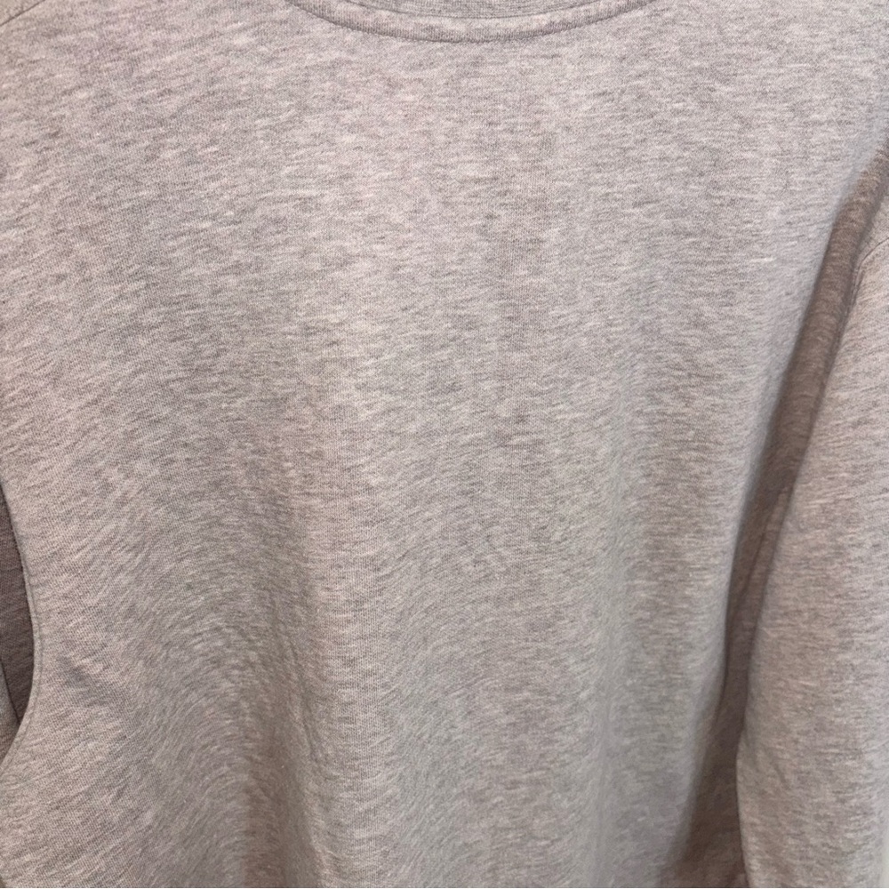 NFL men’s XXL Kansas City Chiefs light gray sweatshirt front logo - Picture 4 of 6